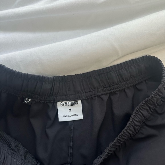 Gymshark arrival 5” shorts - Picture 3 of 4